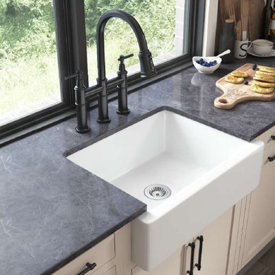 24.4'' L Farmhouse / Apron Single Bowl Fireclay Kitchen Sink