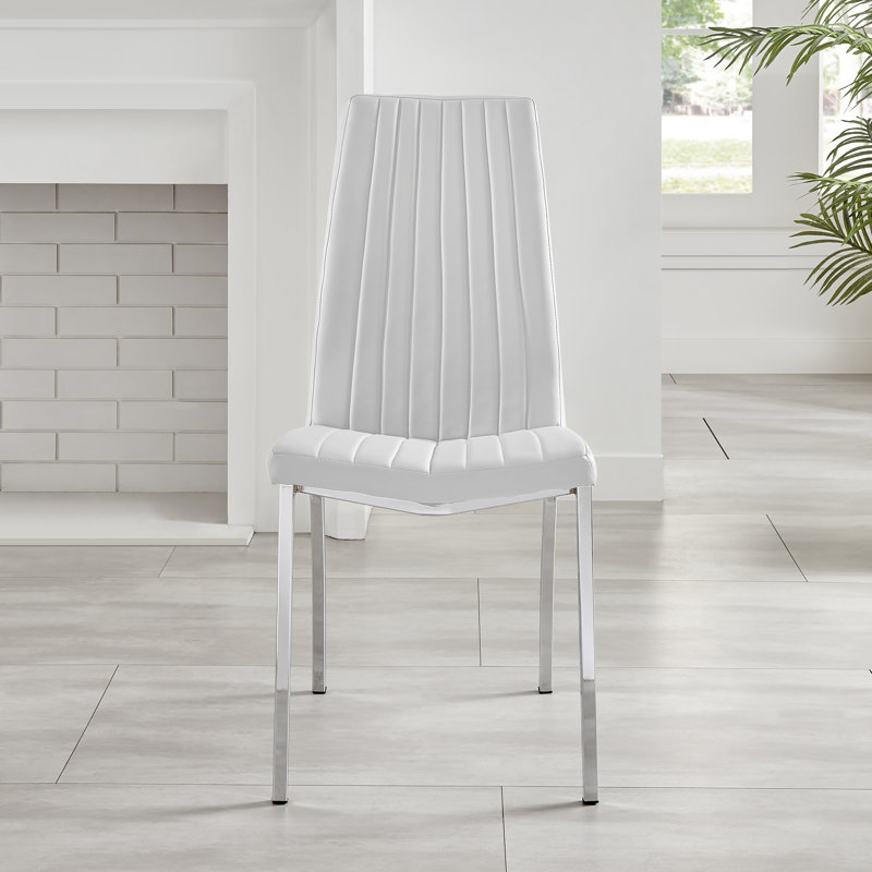 Ensemble de table de salle à manger Edzard en chrome et blanc ultrabrillant avec 6 chaises de luxe en similicuir, Blanc