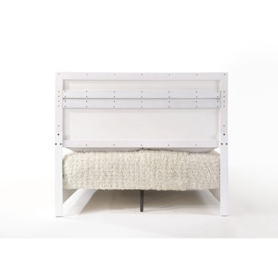 Ii Queen Bed - Offers A Relaxing And Stylish Bedroom Experience Modern With Legs Enhances Aesthetics