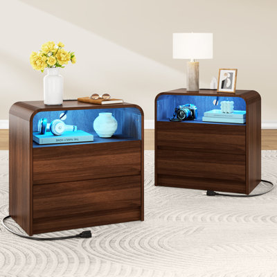 Ensemble de table de chevet moderne 24 po avec 2 lumières DEL et station de charge, 2 tables de bout sans tiroir avec tablette ouverte, profil incurvé, table d'appoint pour chambre à coucher, salon