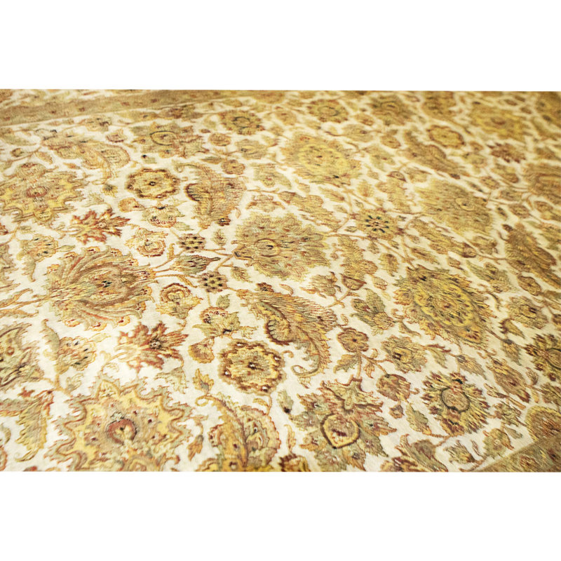 Hand Knotted Wool Area Rug in Grey