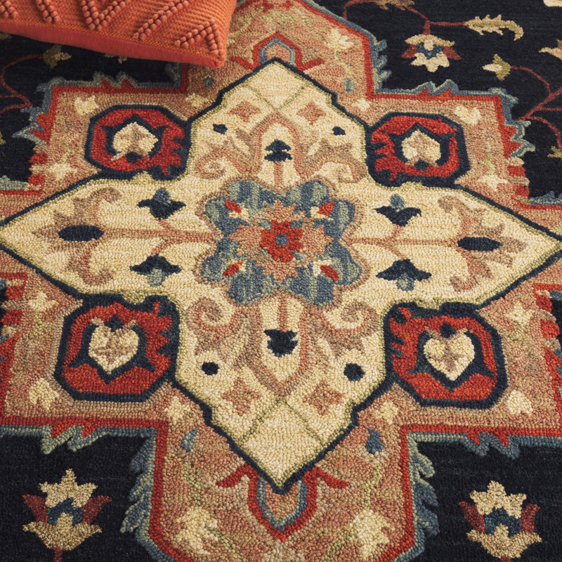 Heritage Hand Tufted Wool/Cotton/Latex Oriental Rug in Navy/Red, Rectangle 8' x 10'