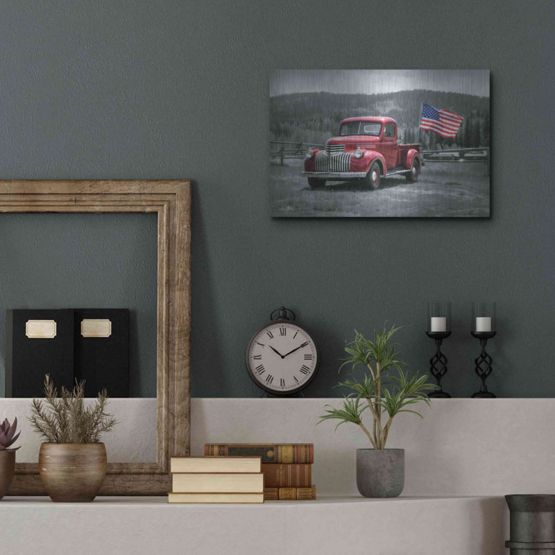 «American Made II» par Lori Deiter, H 12 po x l 16 po