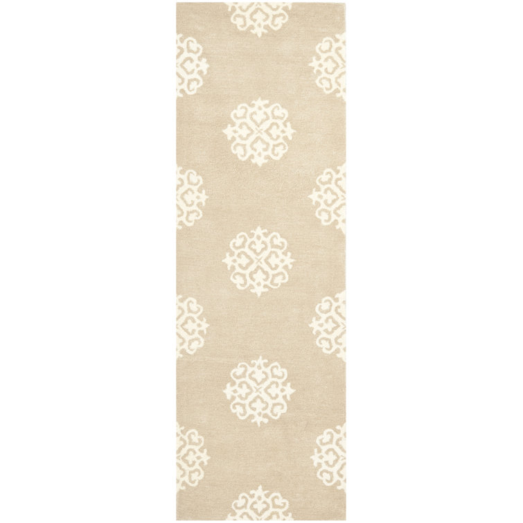 Damask Handmade Tufted Beige/Ivory Area Rug