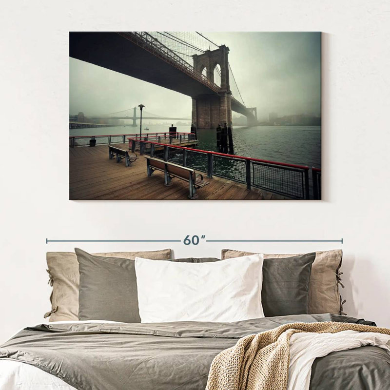 Lilie NYC Bridge, 34" H x 51" W