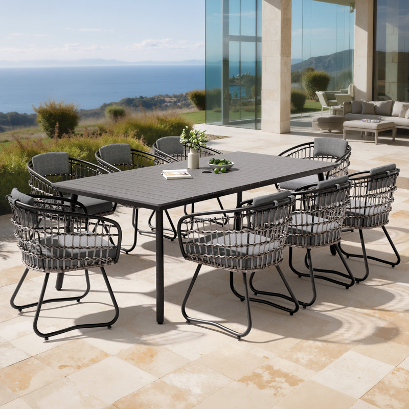 Ensemble repas pour 8 personnes en métal avec coussins amovibles et trou pour parasol, Gray Cushion/Dark Gray Table Top
