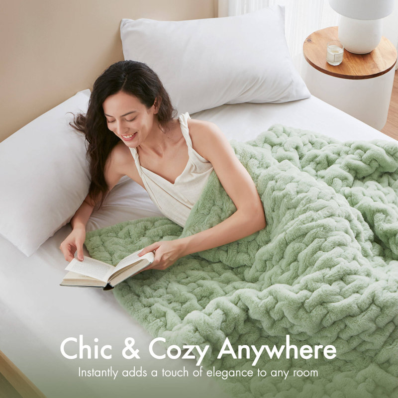 1 PC 50x60" Ruched Fur Throw , Green