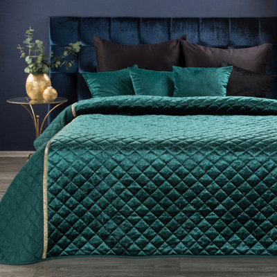 Primeaux Bedspread