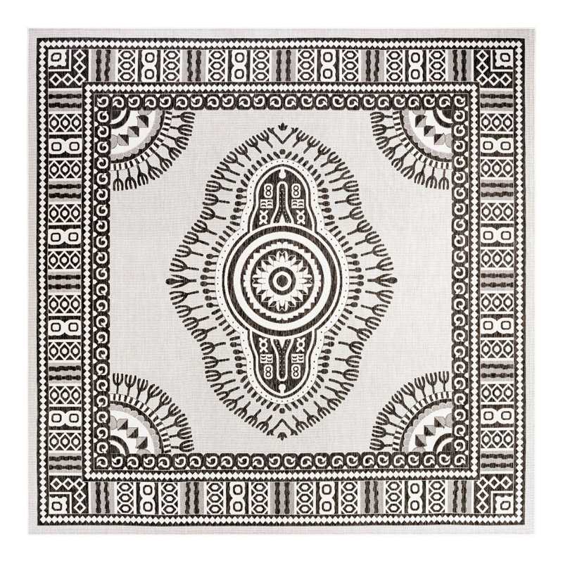 Outdoor Traditional Area Rug, Square 13'1"