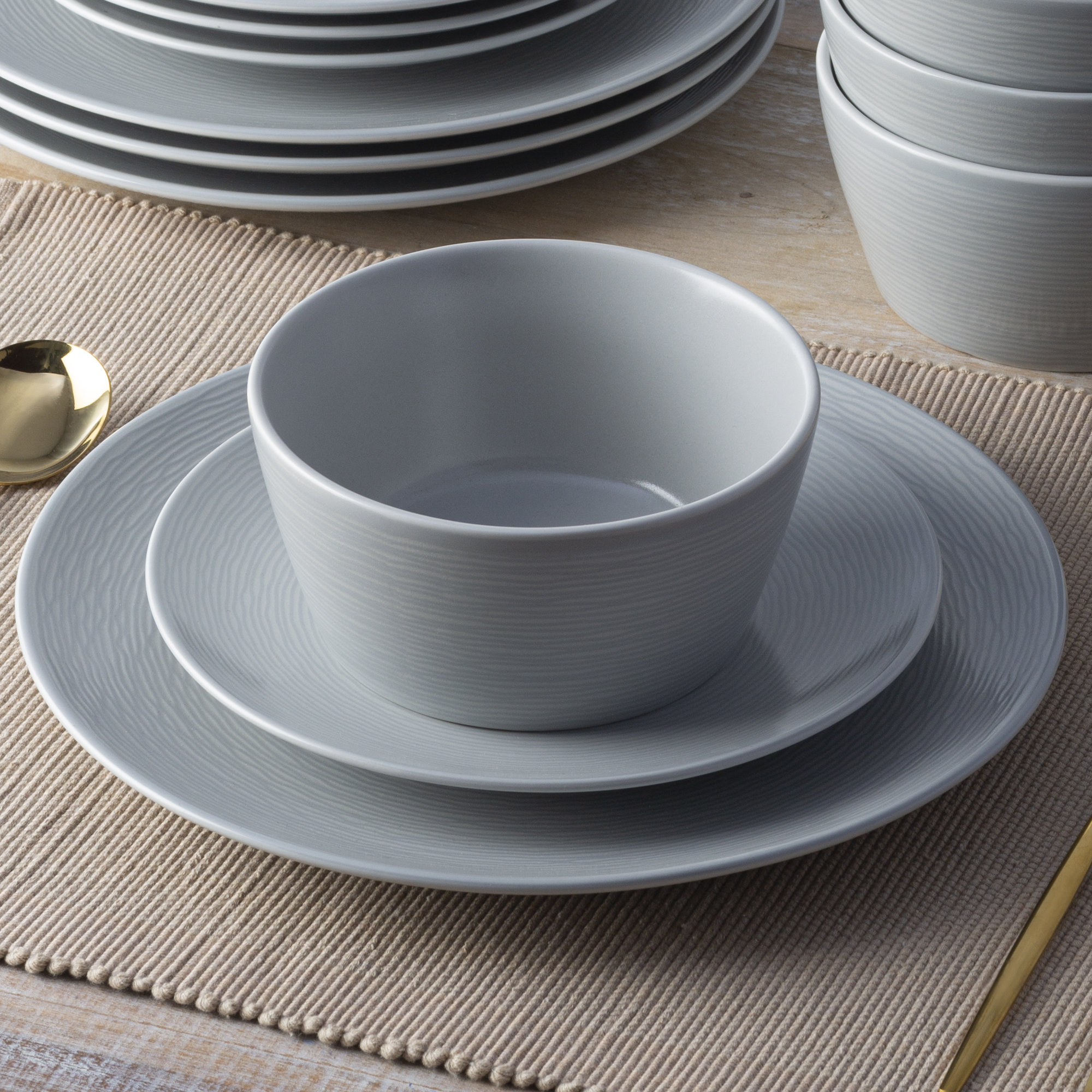Noritake Colorscapes Swirl 12-Piece Dinnerware Set