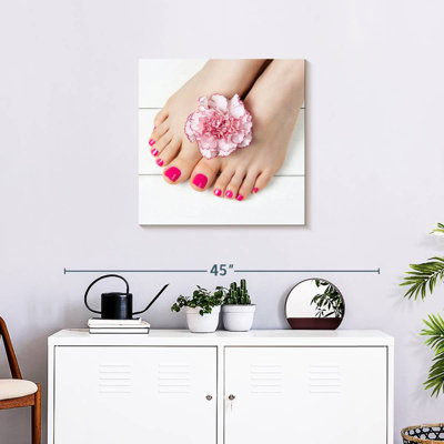 Shuttleworth Pink Glossy Nails