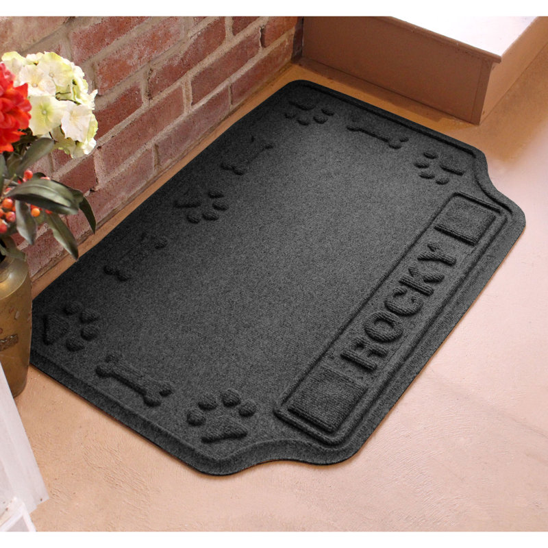 Tapis pour animaux d'intérieur et d'extérieur WaterHog® Drool Hog Paws and Bones 18 po x 27 po, Oui, Noir