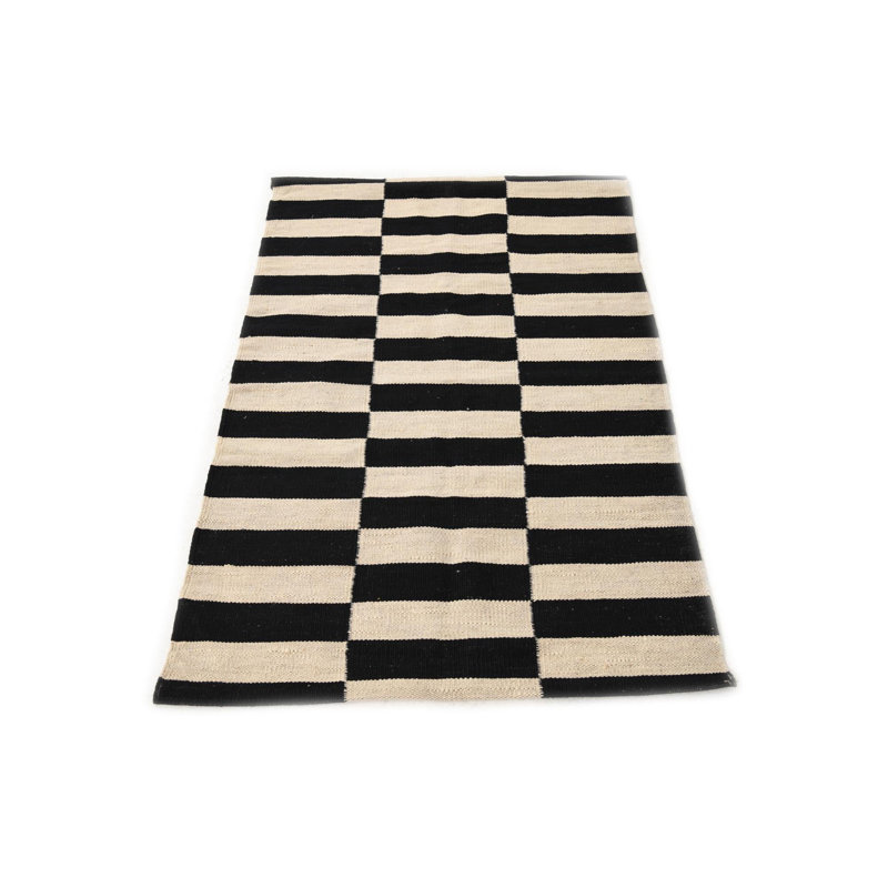 Tapis noir et blanc Newsom