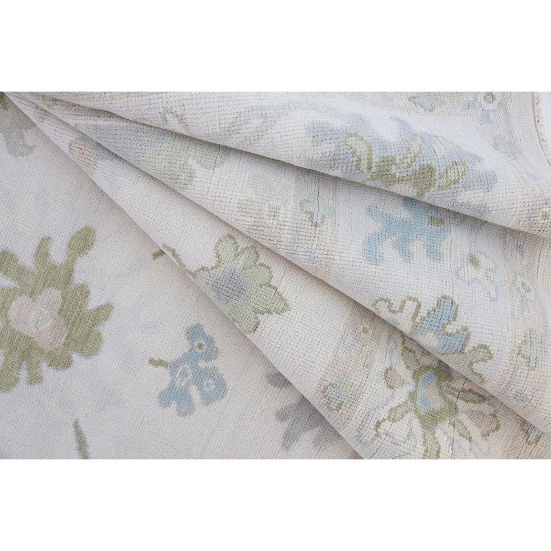 Opal Hand Knotted Wool Floral Area Rug, Rectangle 8' x 10'