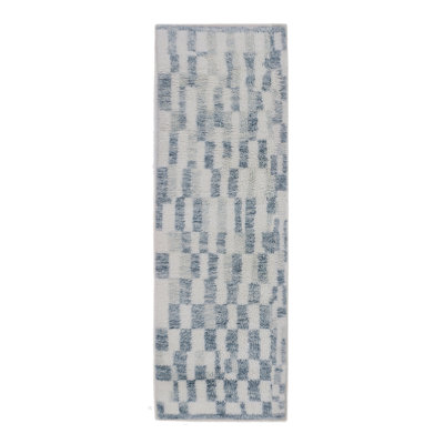 Shaggy Checkered Area Rug in Blue/Gray/Ivory