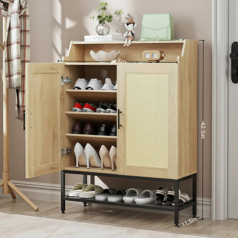 7-Layer Rattan Shoe Rack With Doors, Adjustable Shelves, Soft-Close Hinges, Anti-Tipping Independent Storage Cabinet, Suitable For Entryways And Hallways.