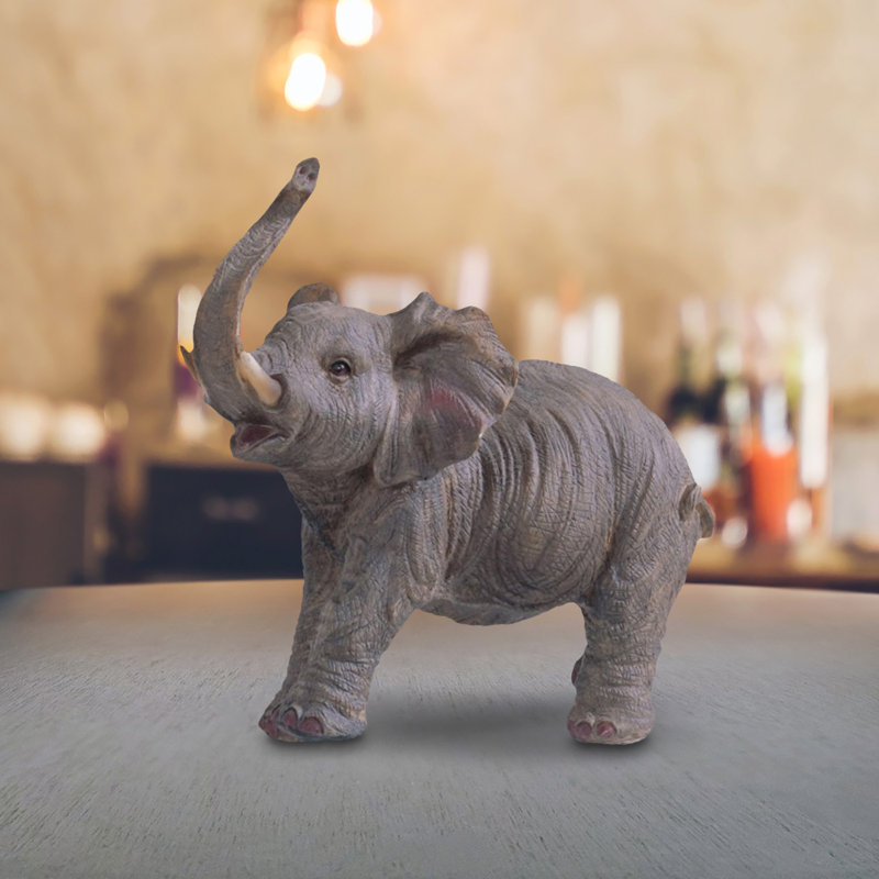 Figurine en forme d'éléphant avec un tronc Nodge