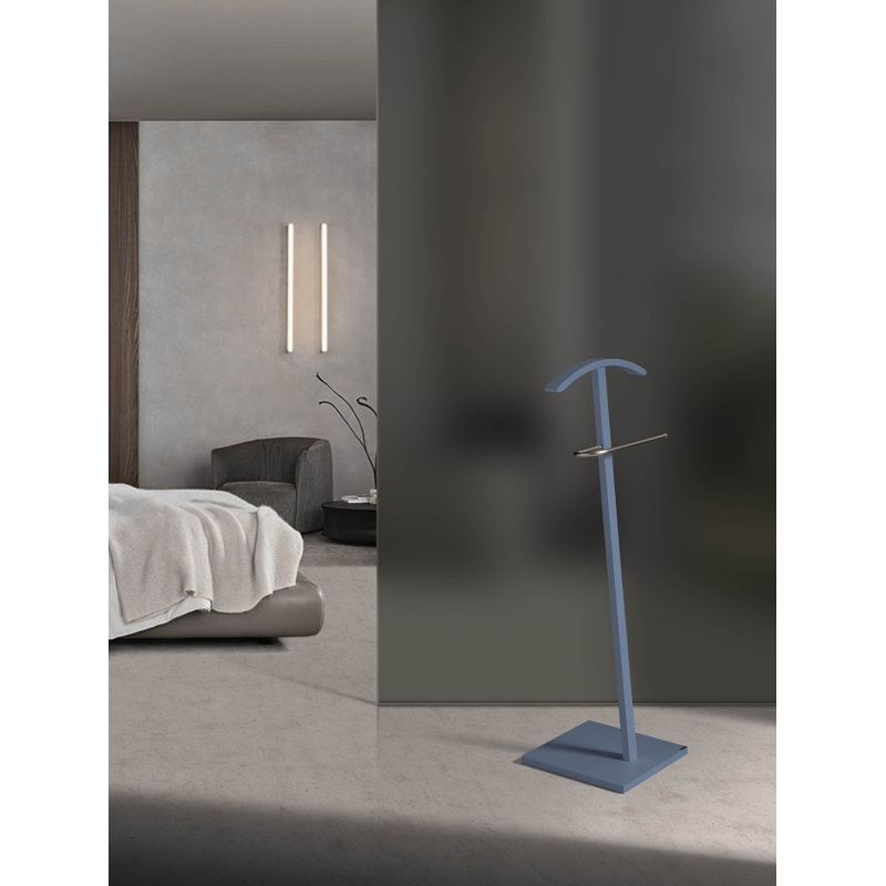 Pinehurst Freestanding Valet Stand, Blue
