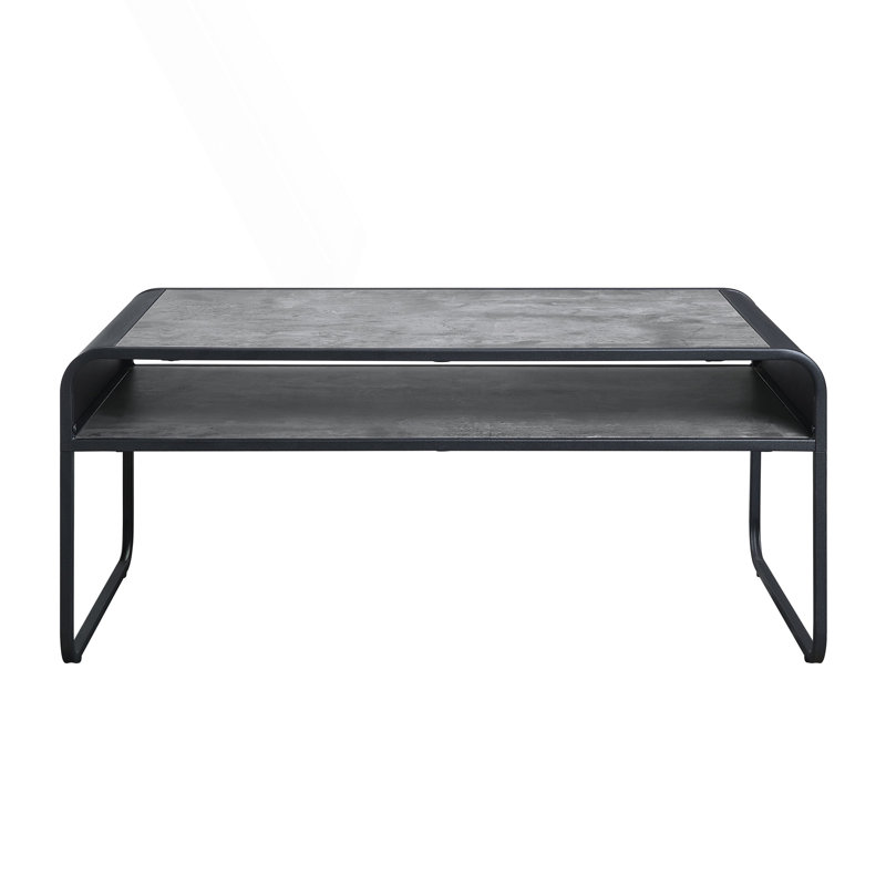 Table basse à motif courbé
