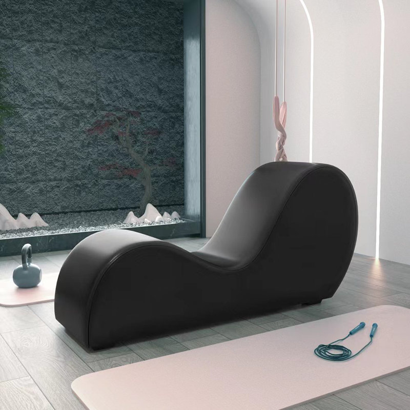 Vegan Leather Chaise Lounge, Black