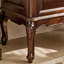 Armoire d'appoint en noyer massif