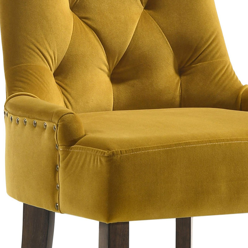 Chaises d'appoint jaunes de 2 - confortable pour les repas de fête 2 avec un repas confortable