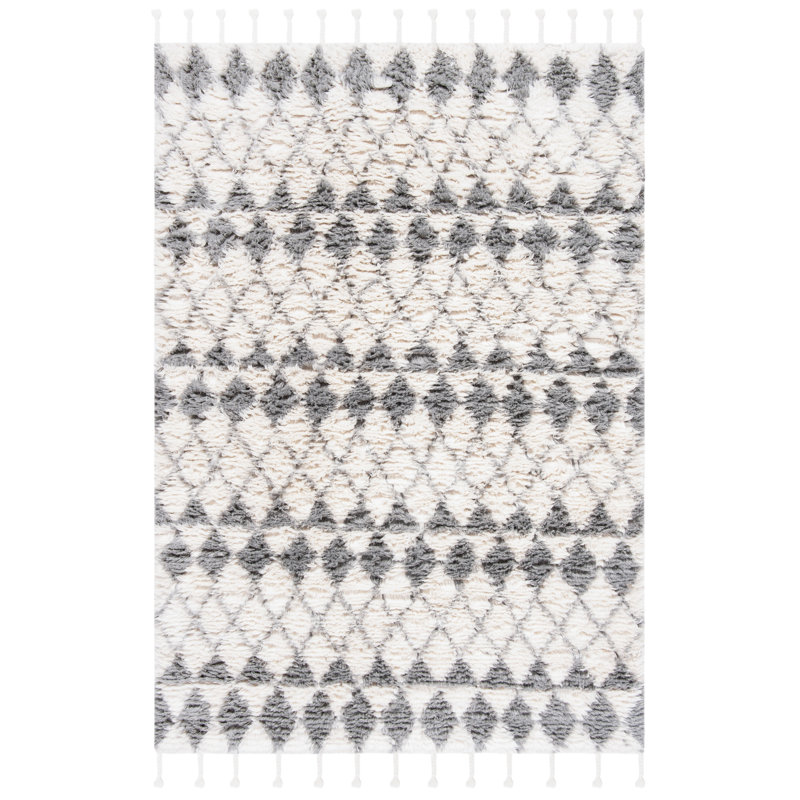Gaetano Hand Woven Wool/Cotton Geometric Rug in Gray/Ivory, Rectangle 5' x 8'