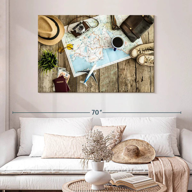 Senne Travel Essentials, 32" H x 48" W