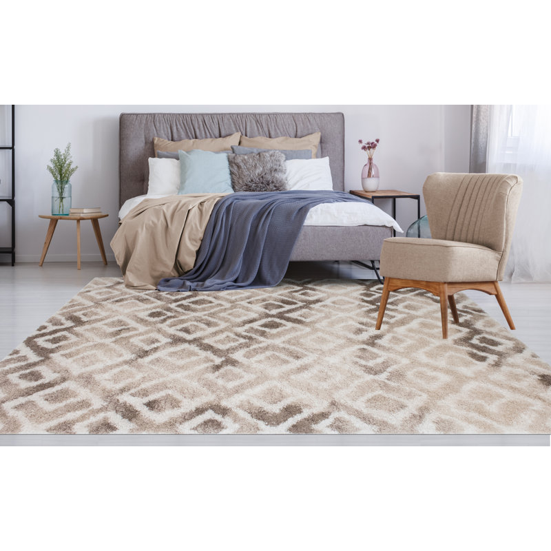Asay Geometric Indoor Rug, Rectangle 4'4" x 6'2"
