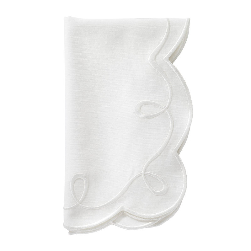 Ribbon Twirl Cotton Blend Scalloped Napkins, White