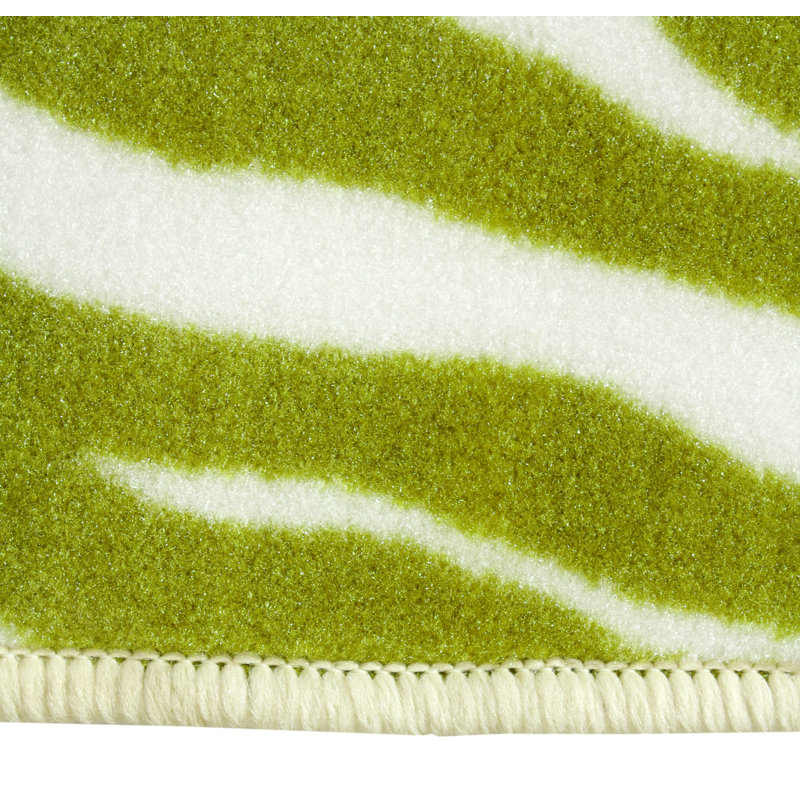Tapis vert / beige à imprimé animal, Rectangle 6 pi x 11 pi