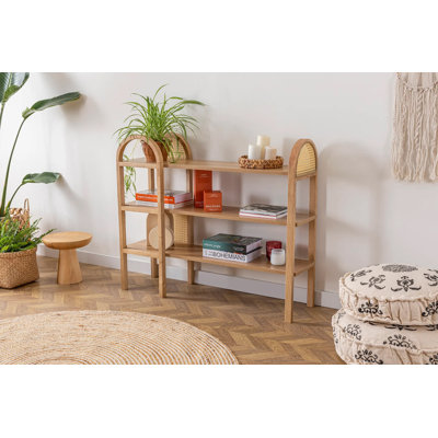 Commode scandinave Mariyana, structure 100% bois de frêne, 43,3 po x 35,4 po x 11,8 po | Tablettes en bois aggloméré mélaminé, capacité de charge de 22 lb, finition brune élégante | Parfait pour les chambres élégantes et les espaces de vie