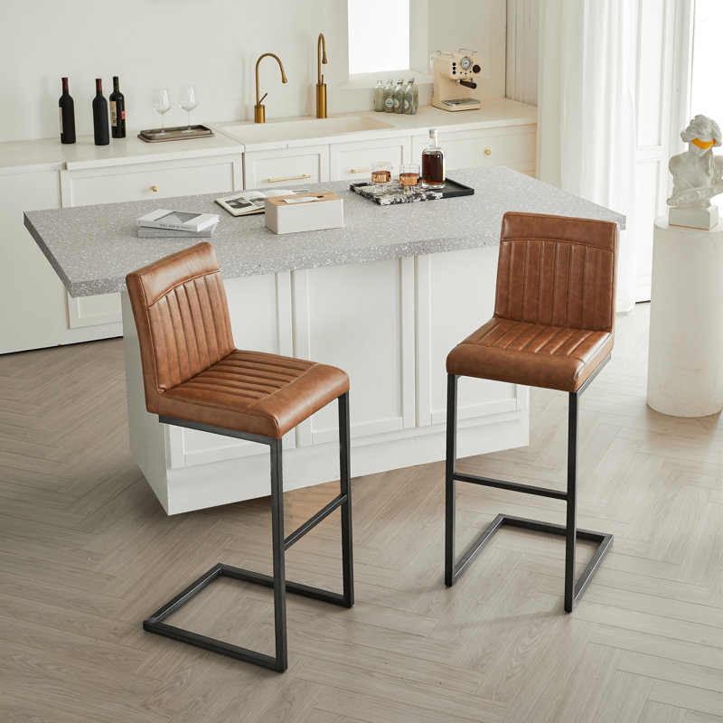 Tabouret de bar en similicuir brun - structure en métal noir robuste et siège rembourré, sièges élégants pour îlot de cuisine, bar à domicile et salle à manger, 2 ensembles