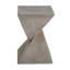 Table d'appoint-1080099046