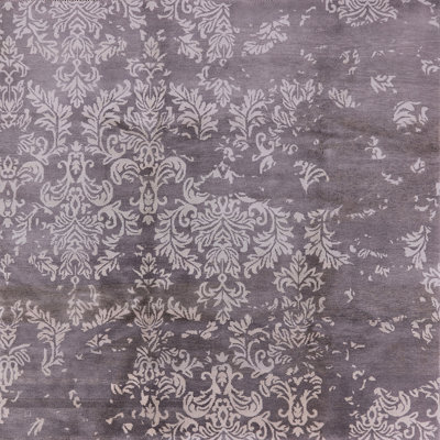 Tapis mauve à motif floral Harrietta