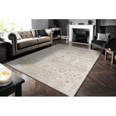 Hayaa Floral Indoor Rug