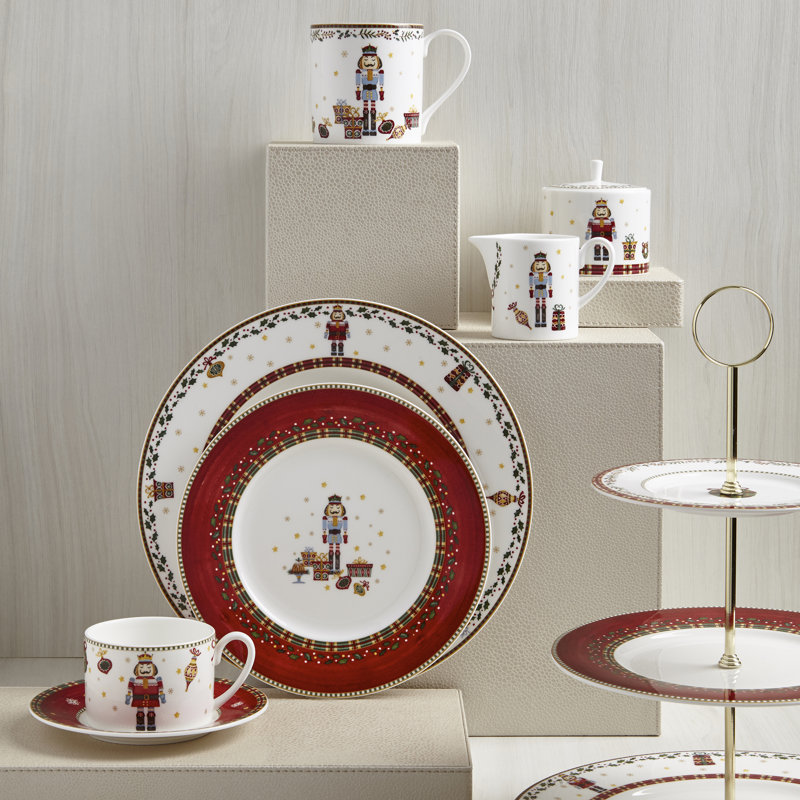 Prouna Nutcracker Bone China Pasta Dish