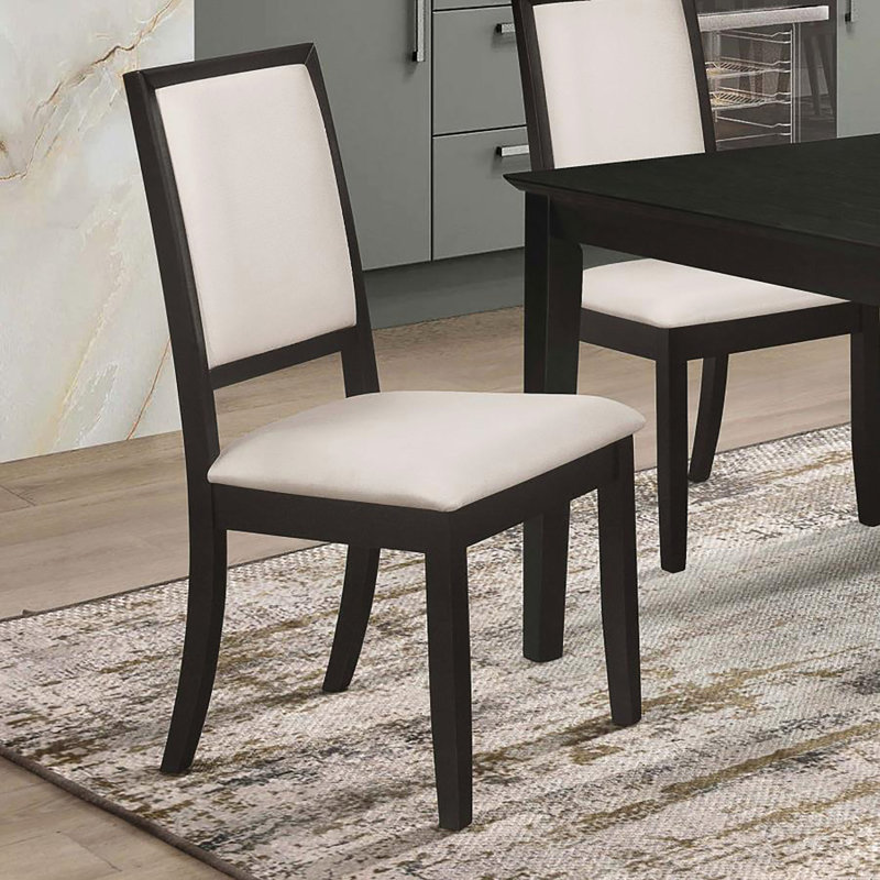 Élégantes chaises d'appoint rembourrées (ensemble de 2) avec coussins en chenille crème et finition noire patinée pour le confort et le style