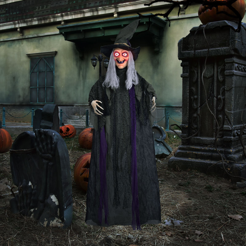 Sorcière suspendue d'Halloween
