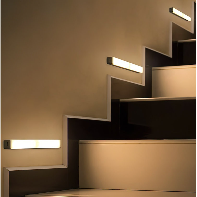 Motion Sensing Light Bar