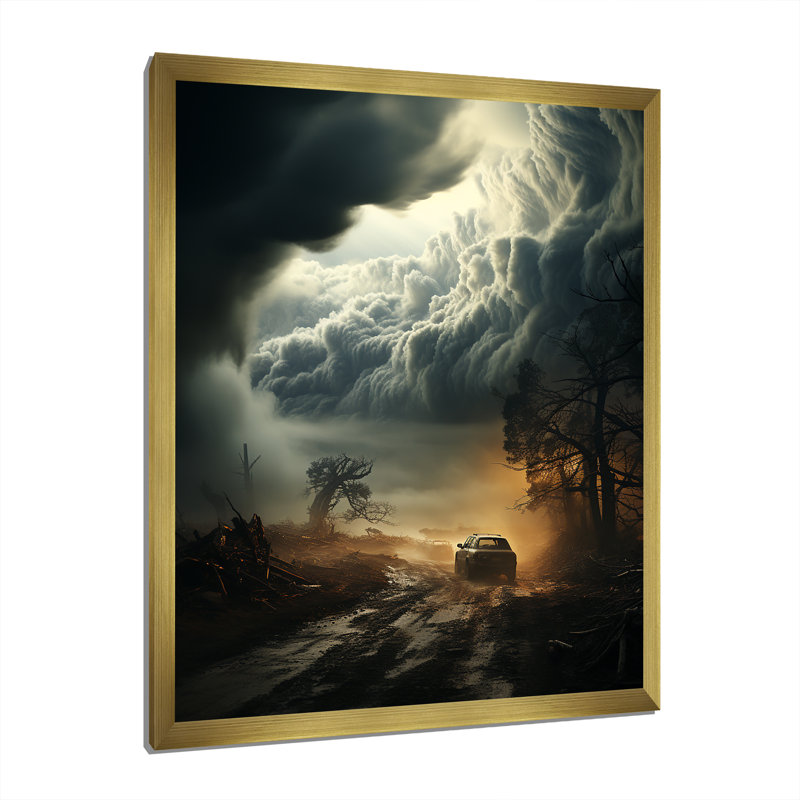 Tempête mystique cyclone Kishana I - impression, Encadrement doré, H 40 po x l 30 po x P 1,5 po
