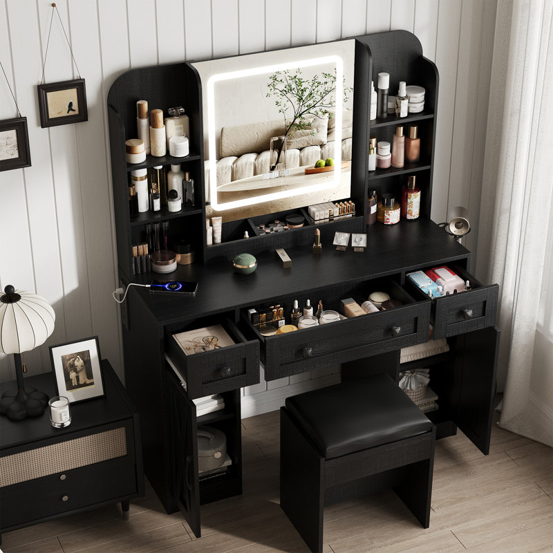 Kahala Vanity, Black