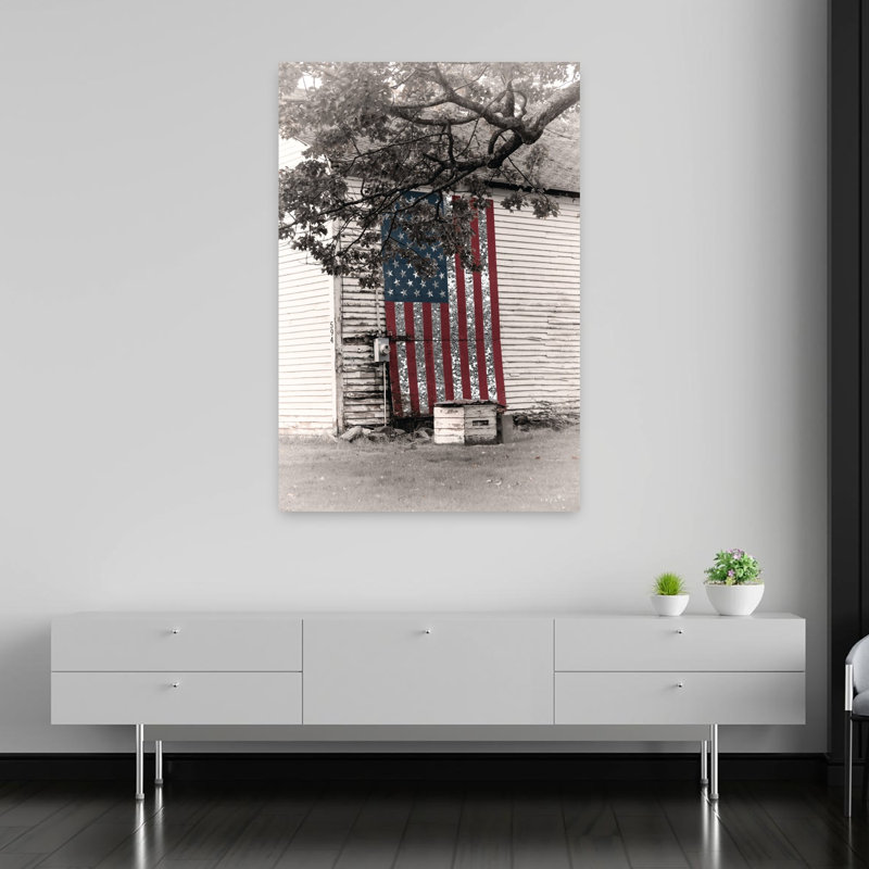 Drapeau de grange, art contemporain, H 60 po x l 40 po