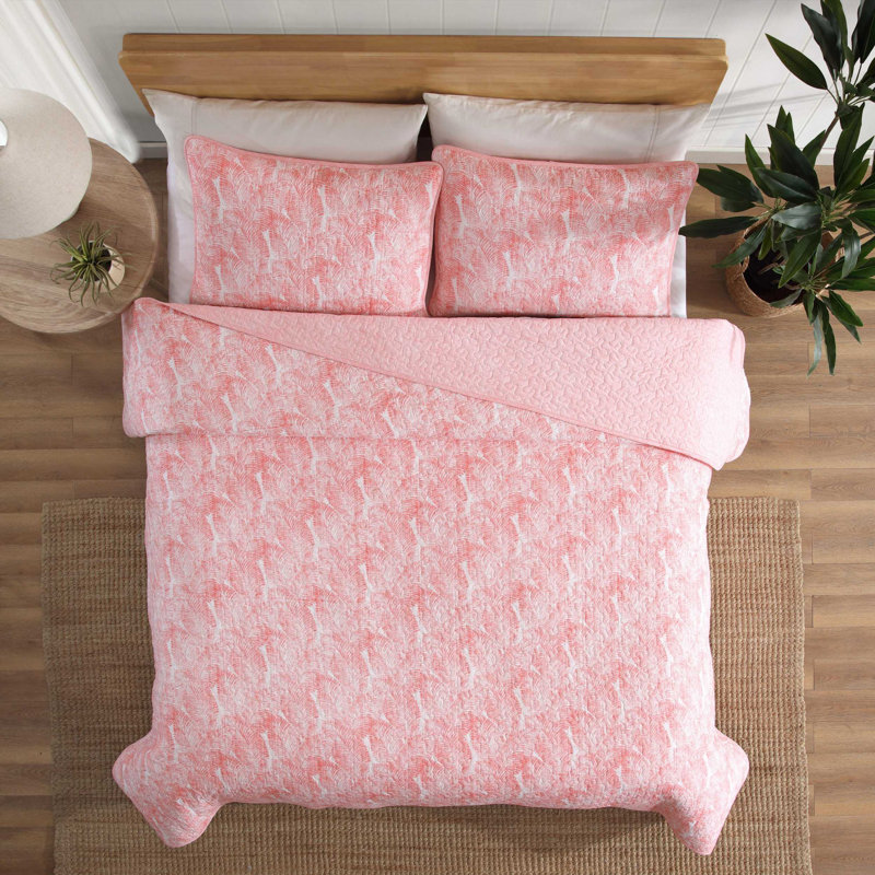 Quilt, King Quilt + 2 King Shams