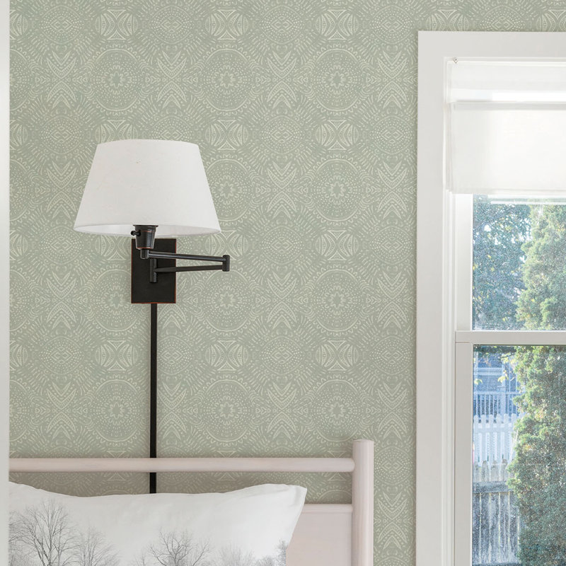 Rouleau de papier peint lisse Dineen Medallion, Beige