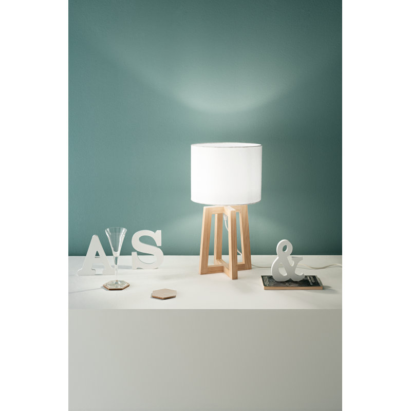 Canita Tripod Lamp