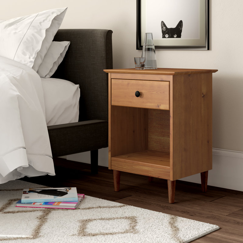 Bhuneshwar 1-Drawer Solid Wood Nightstand, Caramel