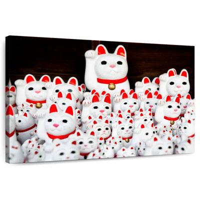 Kerner Lucky Cat Temple