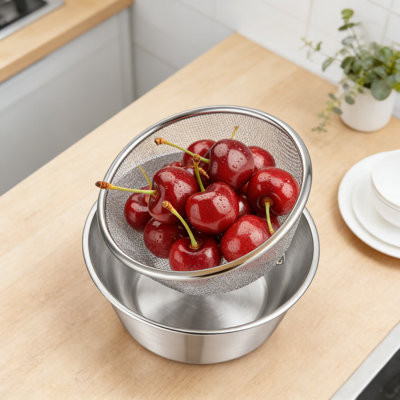 Ensemble de 2 petites passoires et passoires, 304 petits bols à mélanger en acier inoxydable pour laver les fruits, les légumes, le riz et égoutter les pâtes, les passoires de cuisine compactes