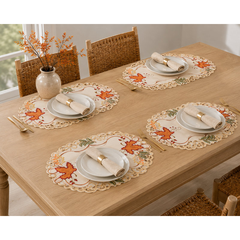 Napperon Falling Leaves 19 "
